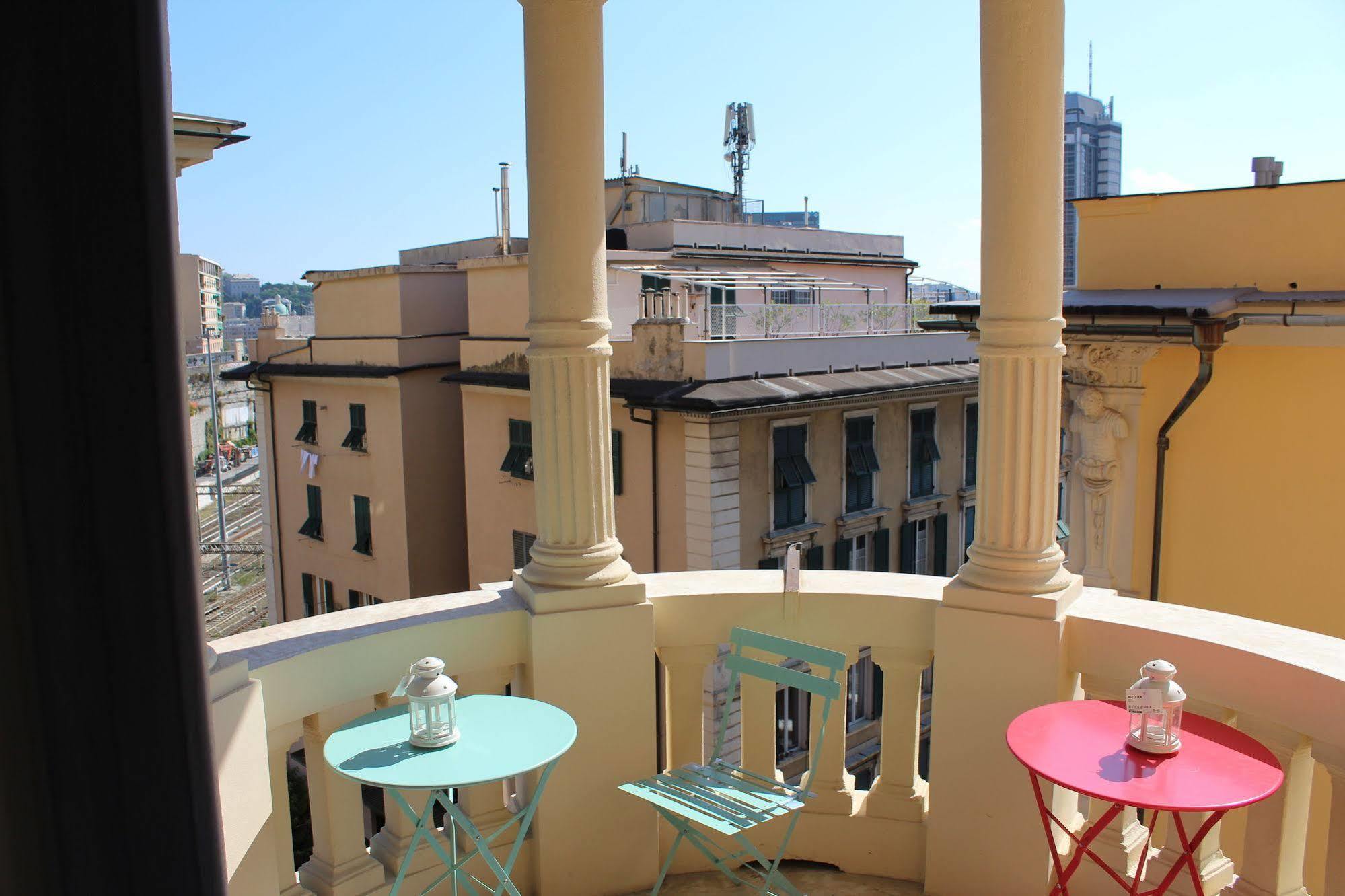 Hostel Victoria House *