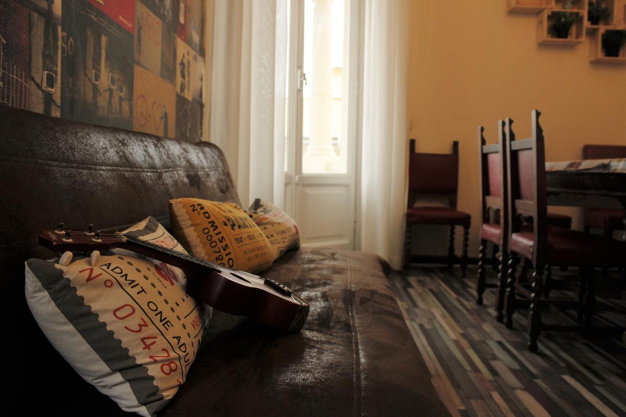 Victoria House Ostello